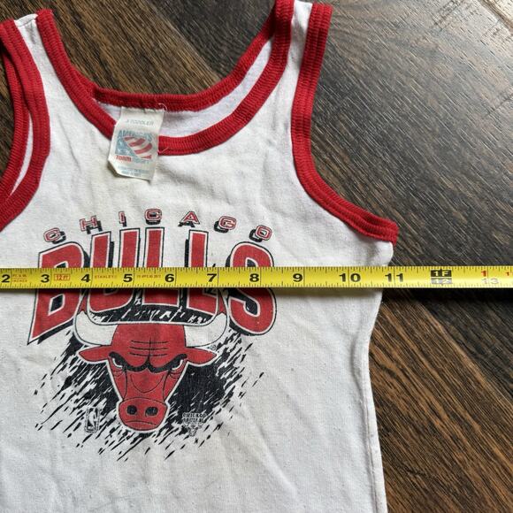 VTG 90s Chicago Bulls Toddler Tank Top Size 3T NBA Red Trim Graphic Tee - Picture 6 of 7